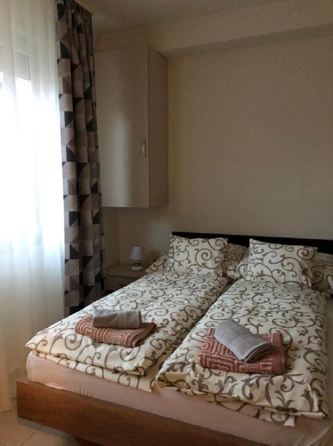 Jácint Panzió *** Hajduszoboszlo Exterior foto