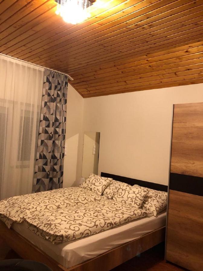 Jácint Panzió *** Hajduszoboszlo Exterior foto